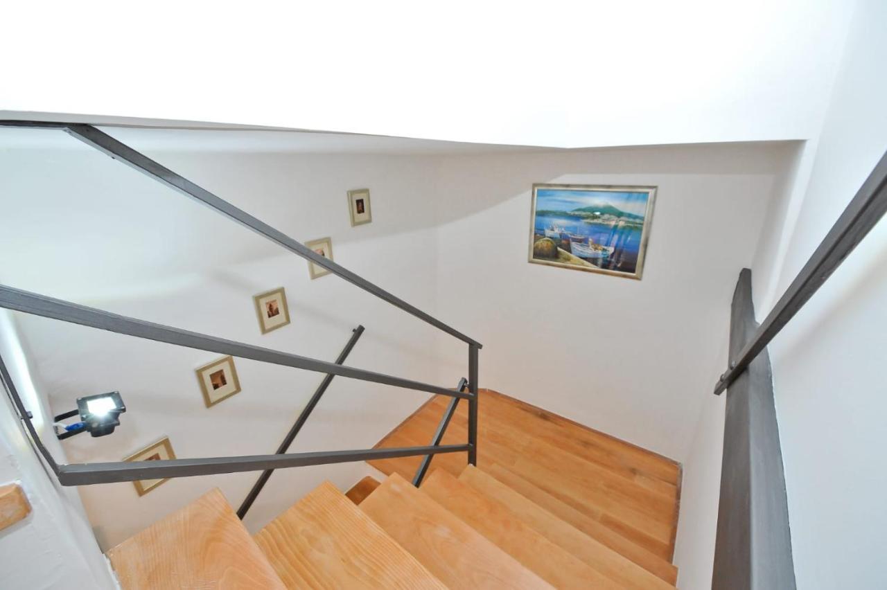 Beshtie Apartment *